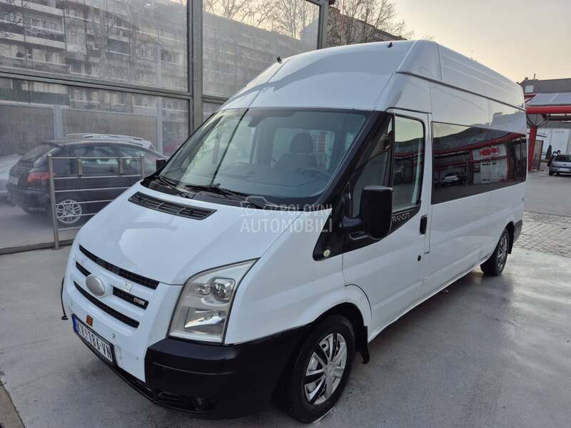 Ford Transit MAXI