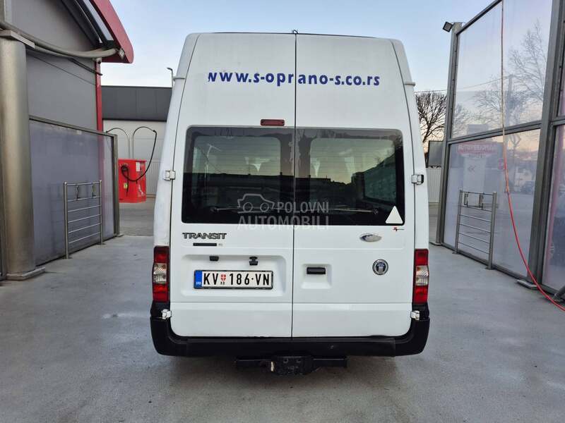 Ford Transit MAXI