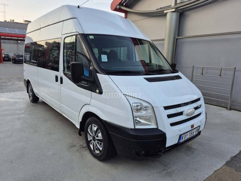 Ford Transit MAXI