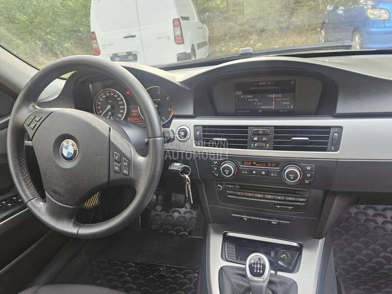 BMW 320d 320d  NAVY