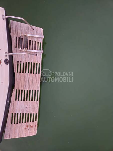 Bayliner CAPRI 1950 Servisiran