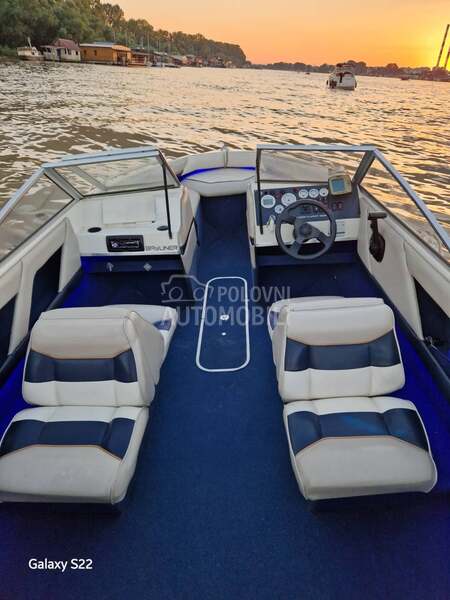 Bayliner CAPRI 1950 Servisiran