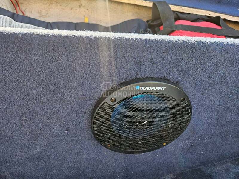 Bayliner CAPRI 1950 Servisiran