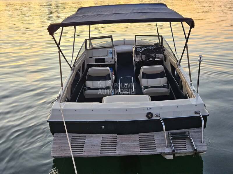 Bayliner CAPRI 1950 Servisiran