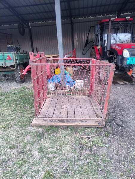 Sip korpa za traktor