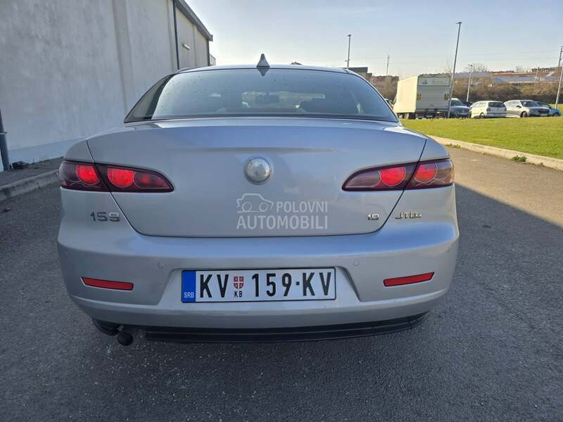 Alfa Romeo 159 8V