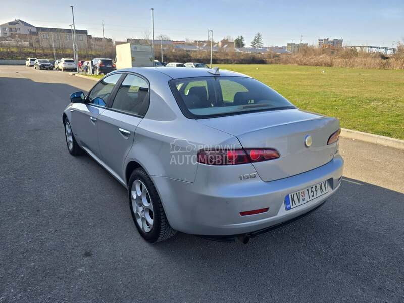 Alfa Romeo 159 8V