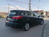 Ford Focus 1.6i TREND LINE CH
