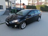 Ford Focus 1.6i TREND LINE CH