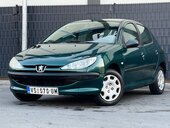 Peugeot 206 1.1b / CH