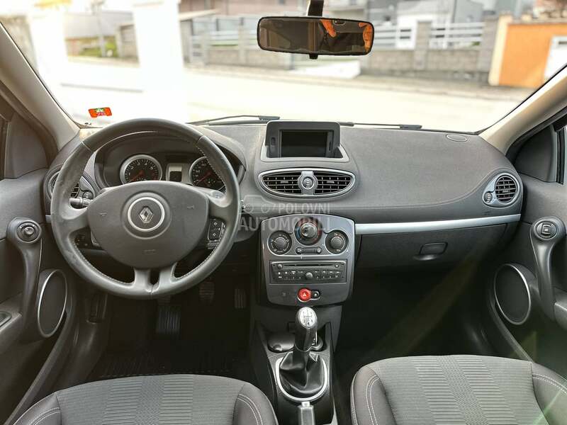 Renault Clio c.h.t.o.p