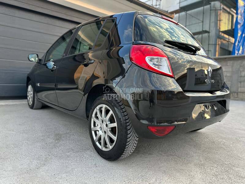 Renault Clio c.h.t.o.p