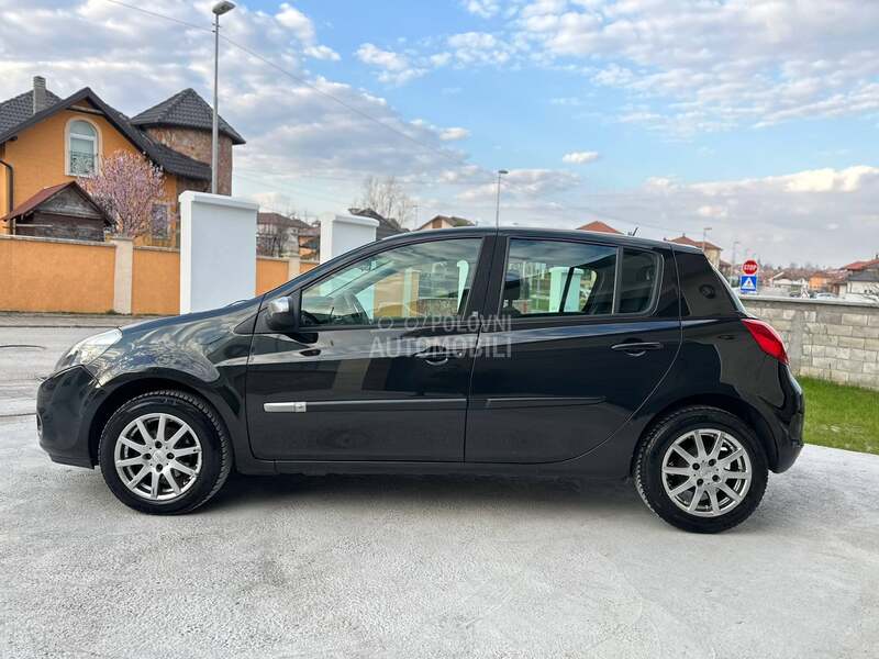 Renault Clio c.h.t.o.p