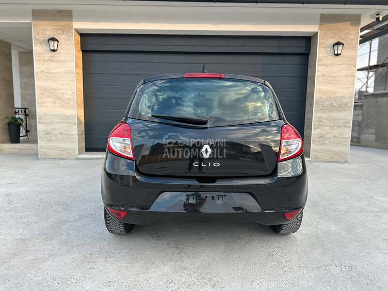 Renault Clio c.h.t.o.p