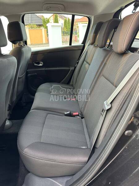 Renault Clio c.h.t.o.p