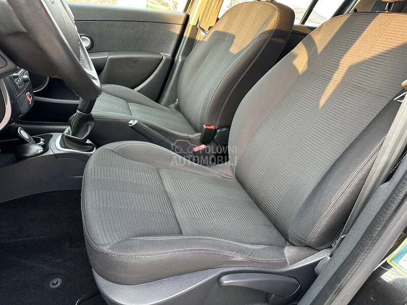 Renault Clio c.h.t.o.p