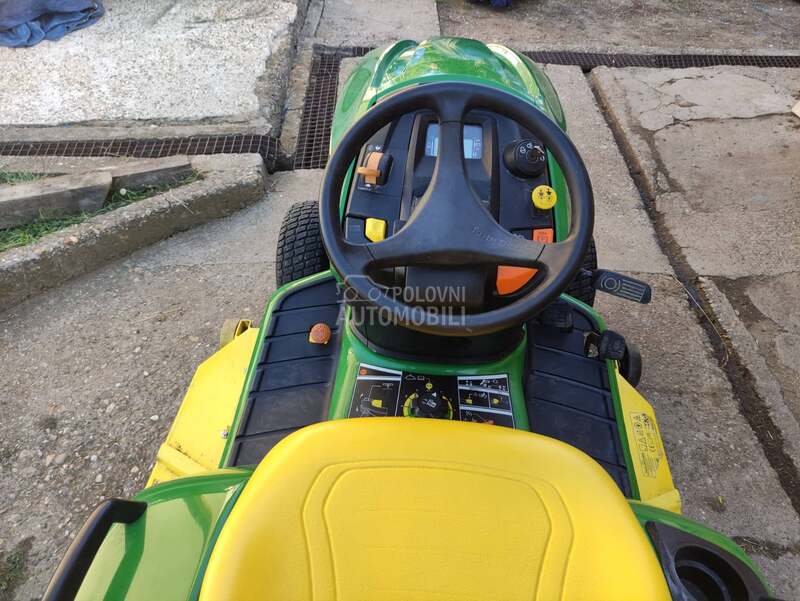 John Deere x 590 profi
