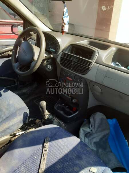 Fiat Punto 