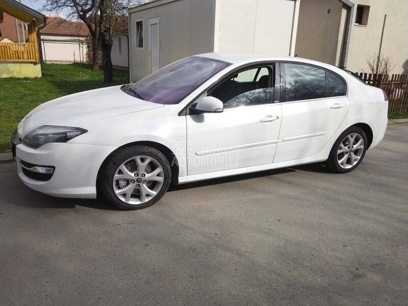 Renault Laguna 4CONTROL