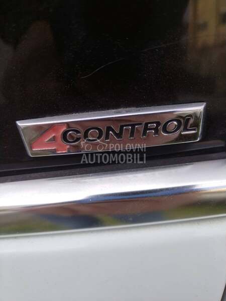 Renault Laguna 4CONTROL