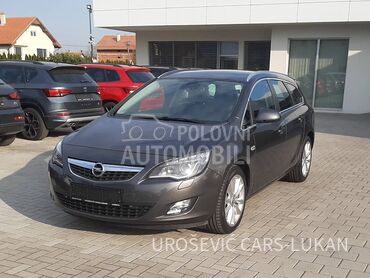 Opel Astra J 2.0DTH Sport CH