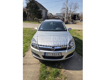 Opel Astra H 