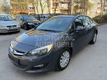 Opel Astra J 1.6