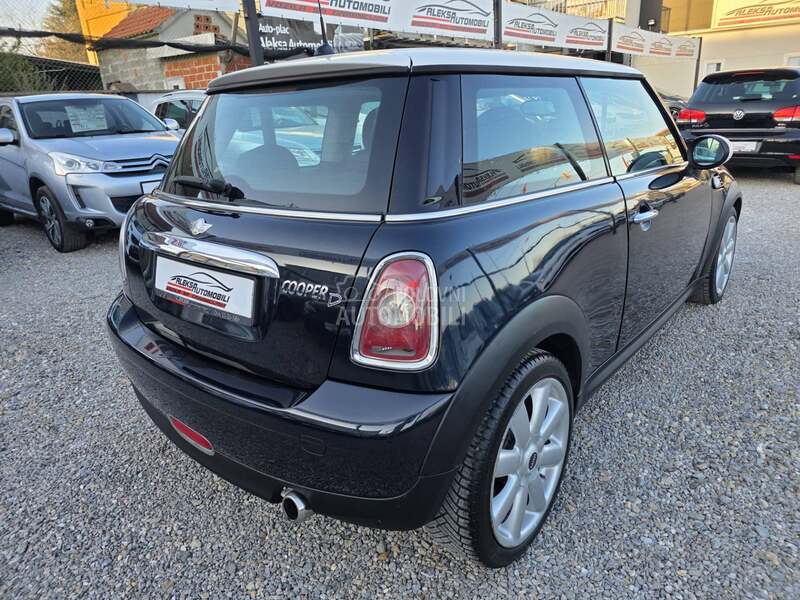 MINI Cooper D 1.6 D/181.000 K.M