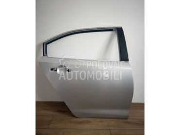 vrata zadnja desna sedan za Toyota Corolla od 2018. do 2024. god.