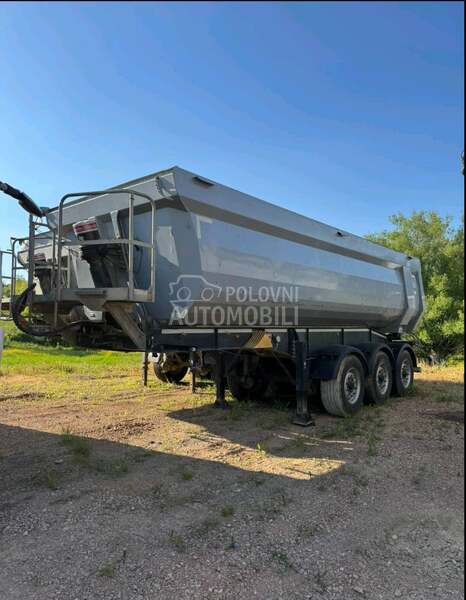 Schwarzmuller Kiper 28m3