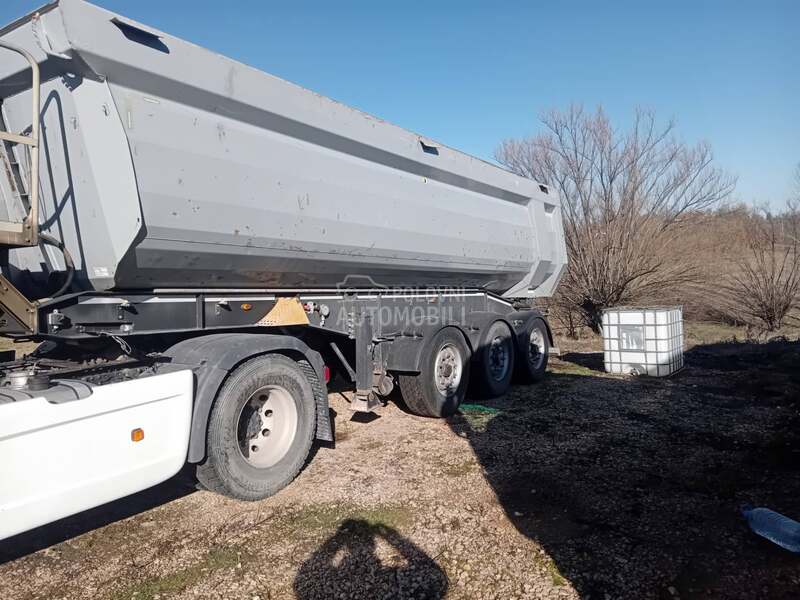 Schwarzmuller Kiper 28m3