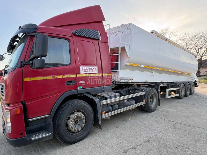 Lecitrailer prikolica za stocnu hranu