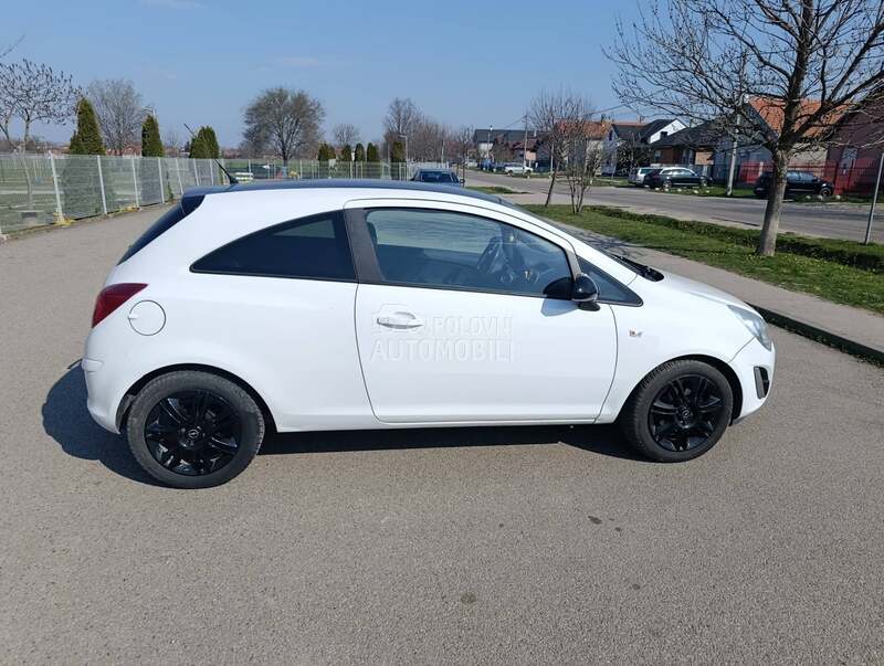 Opel Corsa D 