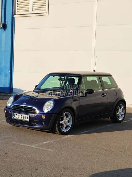 MINI Cooper 1.6