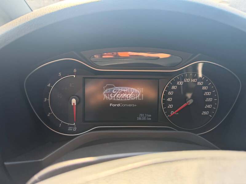 Ford S-Max restyle/CH//