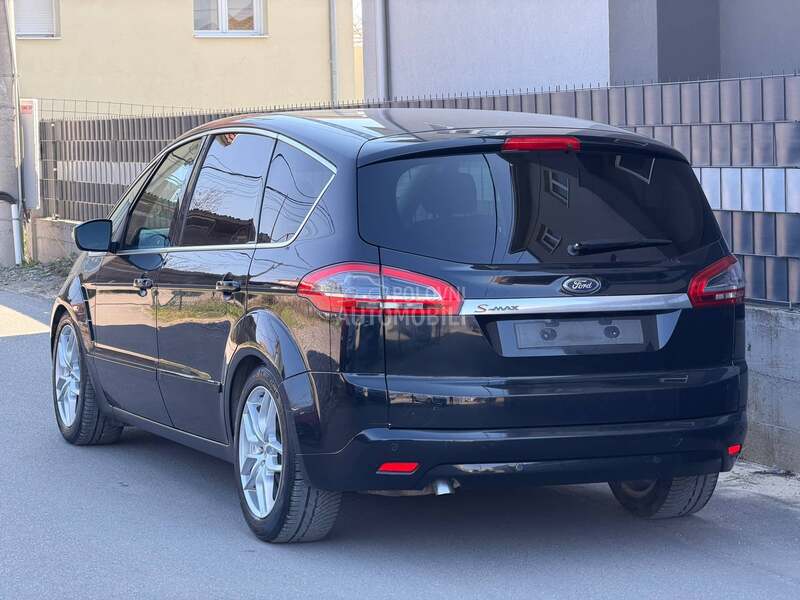Ford S-Max restyle/CH//