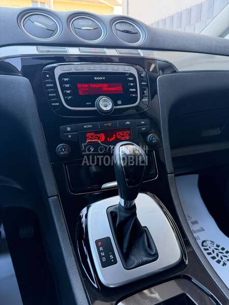 Ford S-Max restyle/CH//