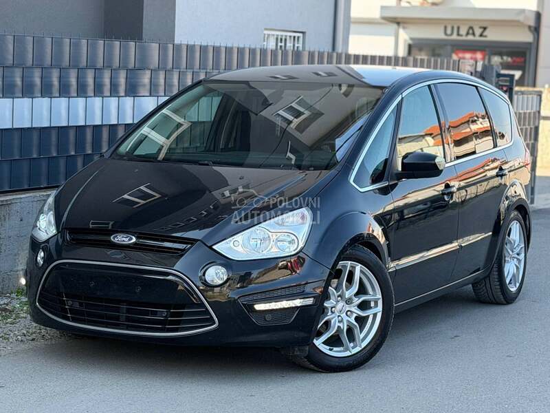 Ford S-Max restyle/CH//