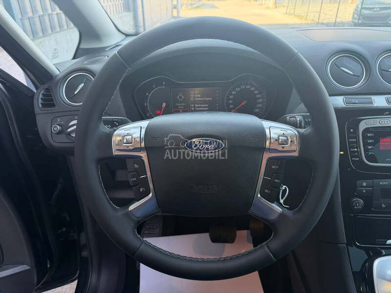 Ford S-Max restyle/CH//