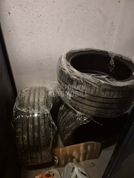 Pirelli 275/45 R20 Letnja
