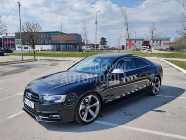 Audi S5 