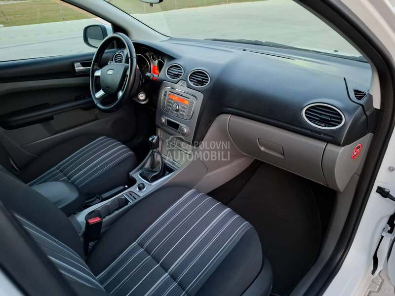 Ford Focus 1.6 CH