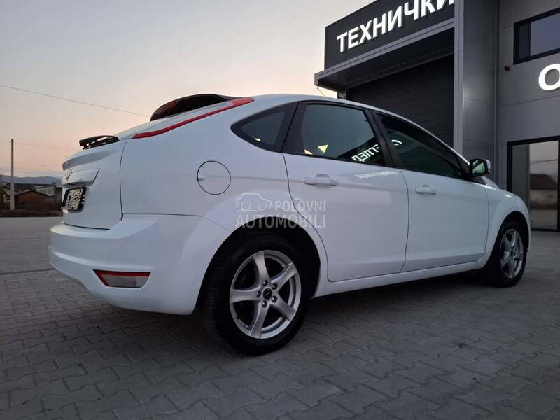 Ford Focus 1.6 CH