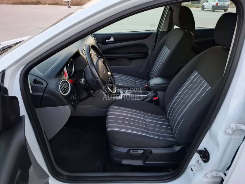 Ford Focus 1.6 CH