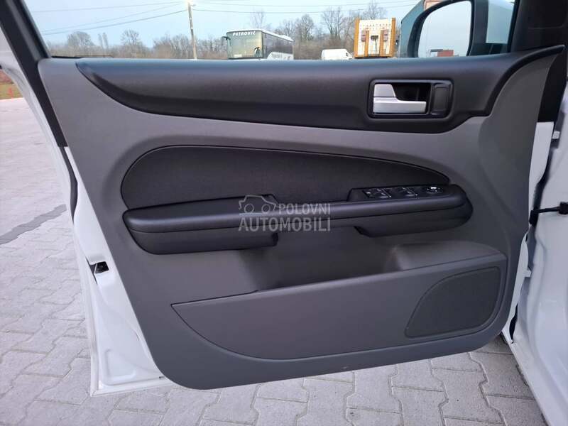 Ford Focus 1.6 CH