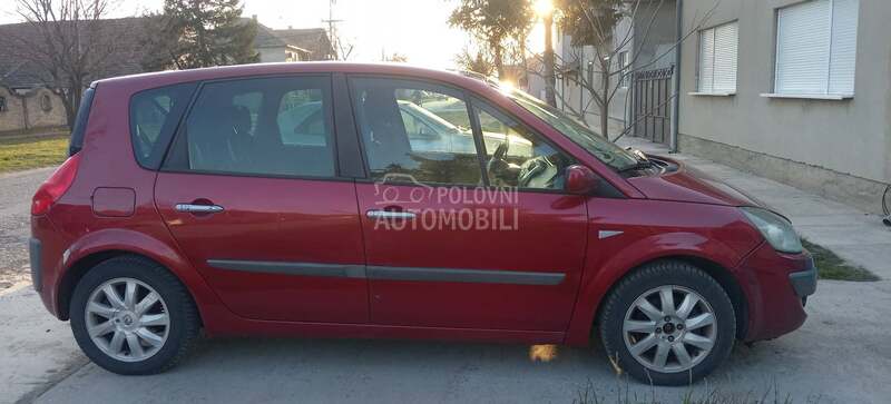 Renault Scenic 