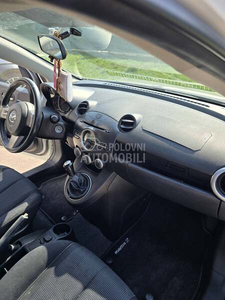 Mazda 2 1.4 hdi