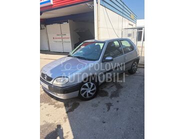 Citroen Saxo 