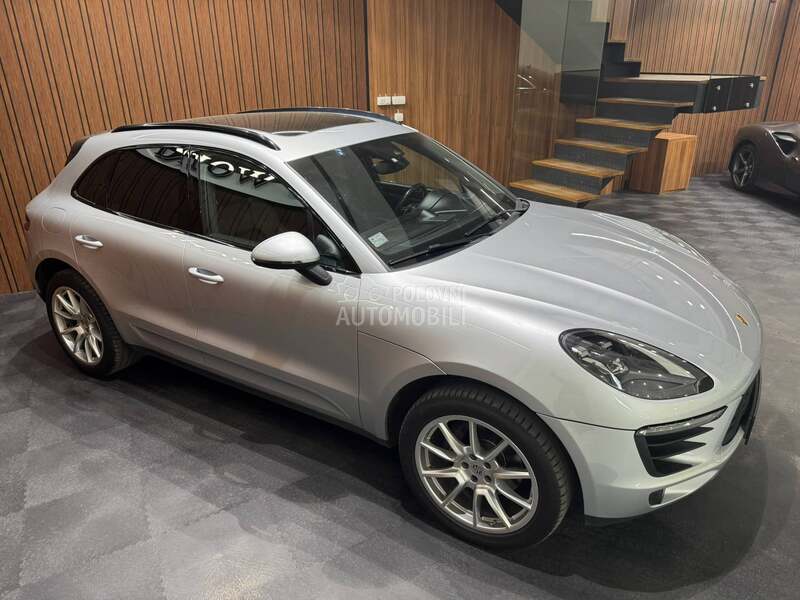 Porsche Macan 