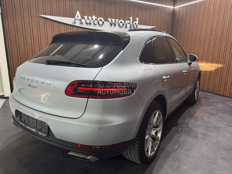 Porsche Macan 